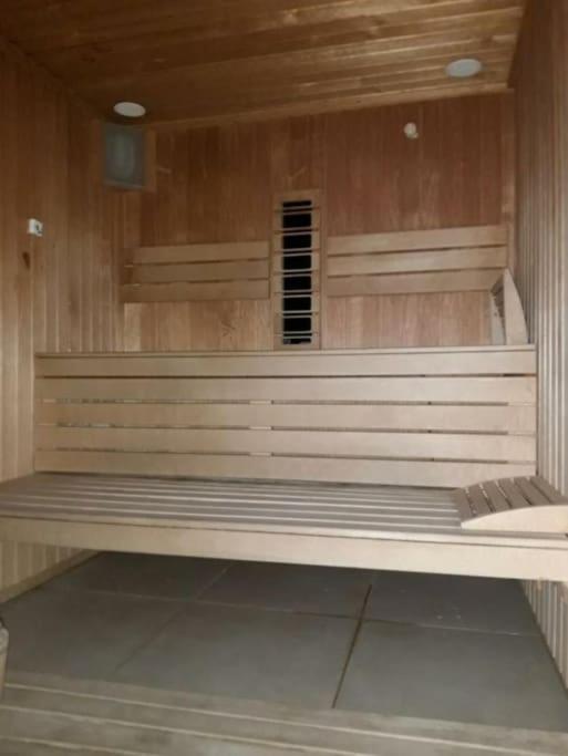 Alezzy Beach Apartament Prima Linie La Mare Navodari Ngoại thất bức ảnh