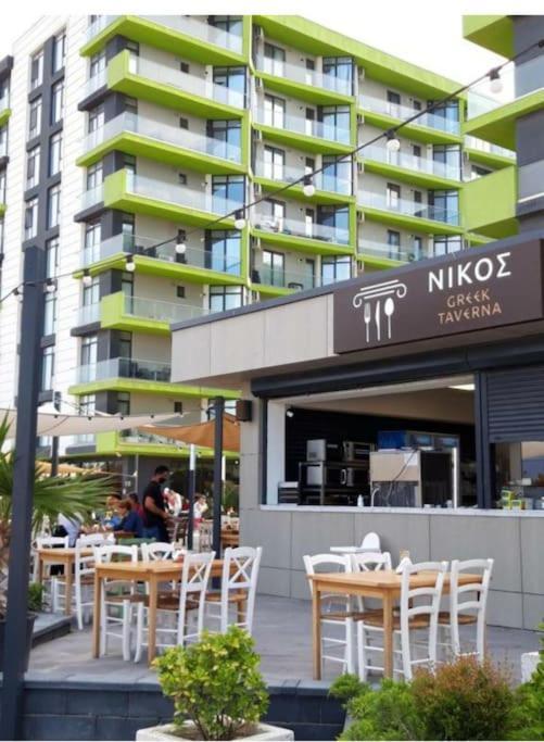 Alezzy Beach Apartament Prima Linie La Mare Navodari Ngoại thất bức ảnh